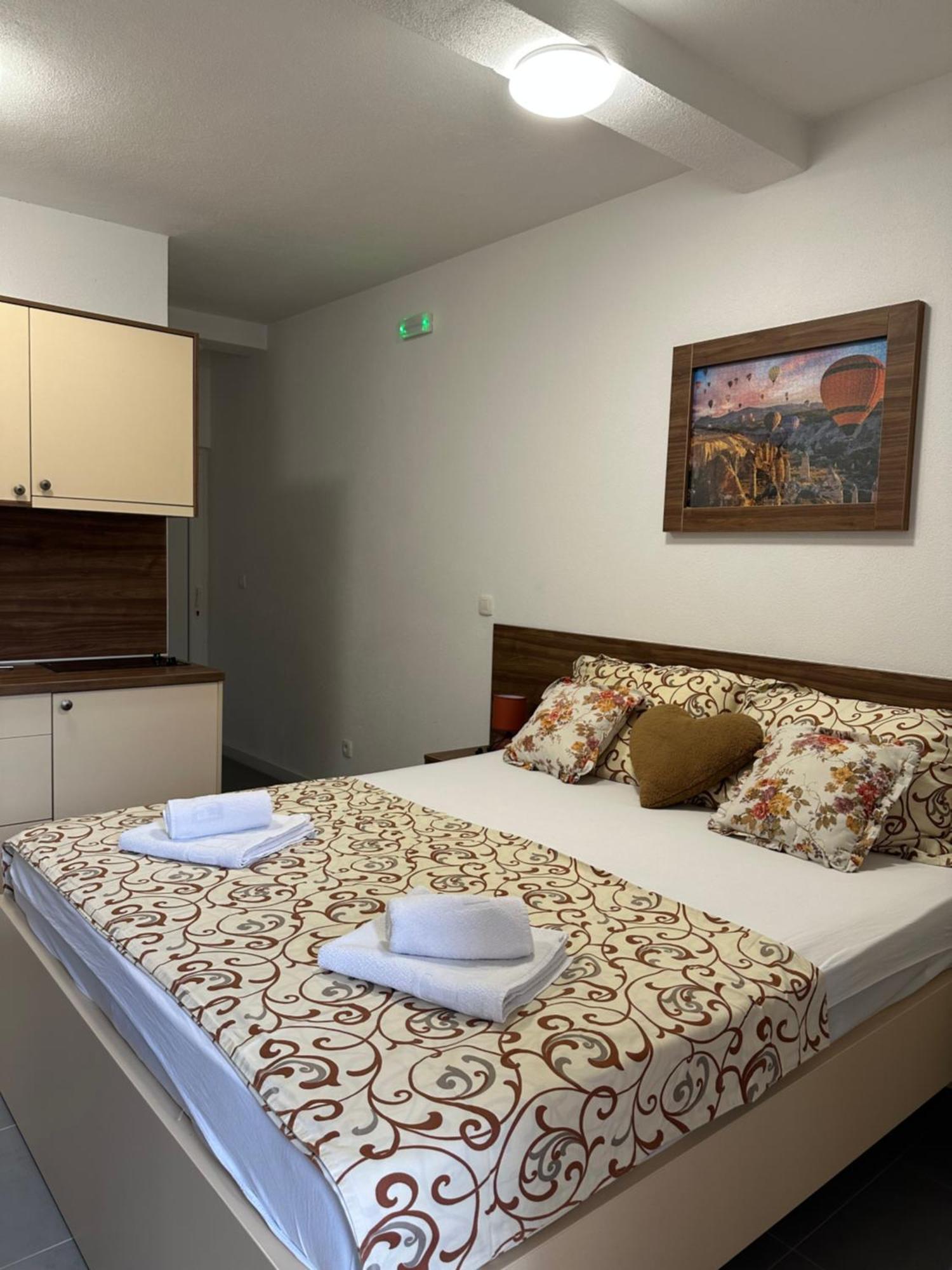 As Apartmani 布德瓦 外观 照片